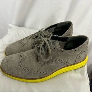 Cole Haan Lunargrand Wing Tip Shoes Light Weight Gray Suede Oxford Men Size 9.5